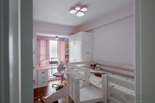 卧室木地板装修效果图典雅97平混搭三居儿童房设计图