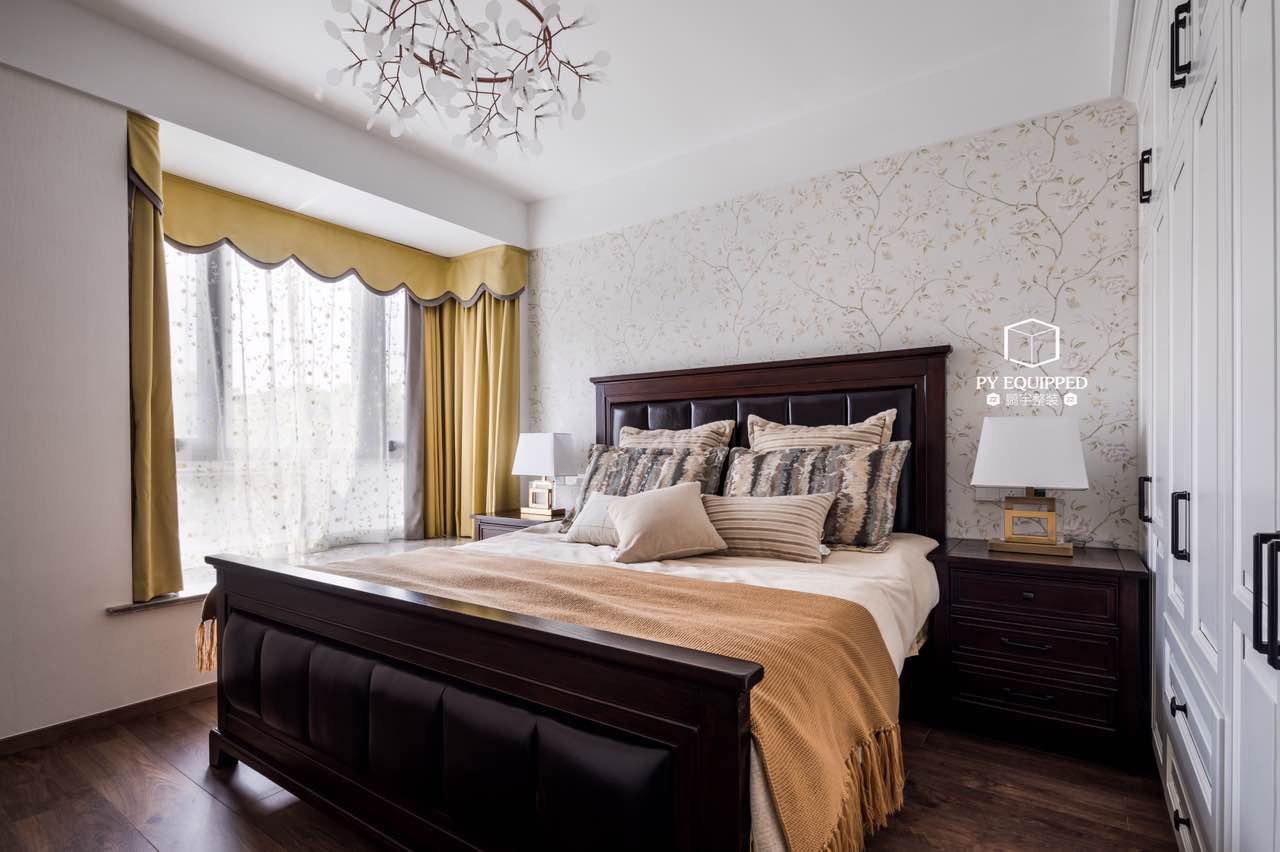 卧室窗帘2装修效果图浪漫119平美式三居卧室实拍图美式卧室设计图片赏析