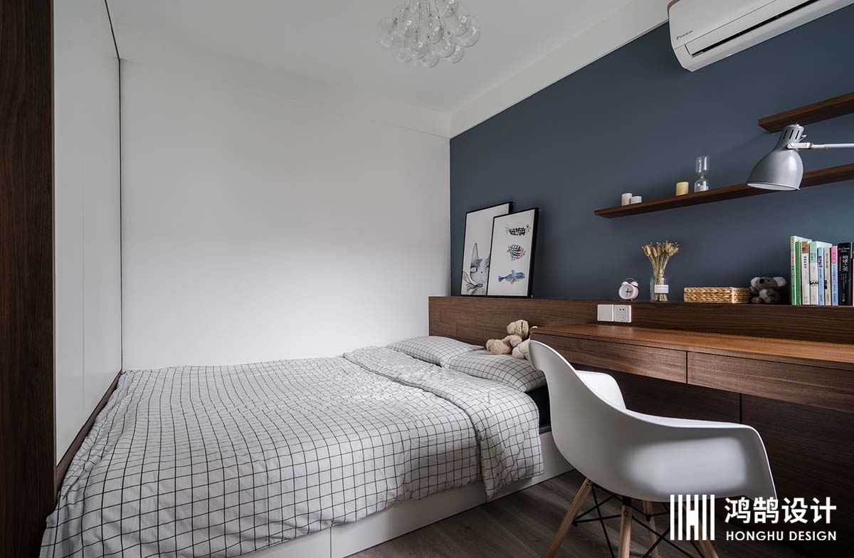 卧室床头柜6装修效果图2018鸿鹄最受欢迎作品，半包北欧极简卧室设计图片赏析