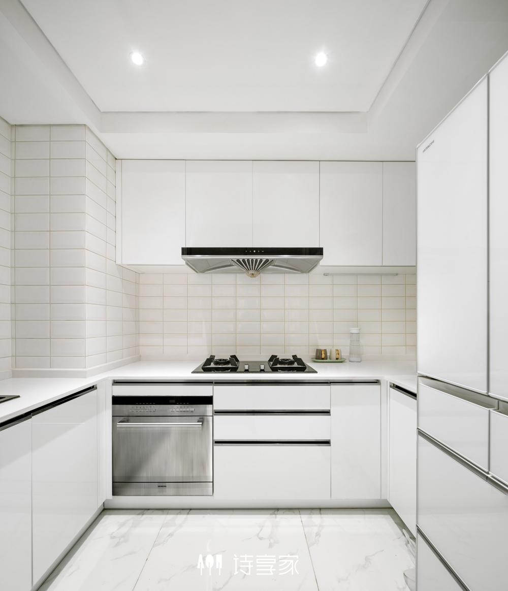 餐厅橱柜装修效果图现代风打通两套三居室厨房设计图现代简约厨房设计图片赏析
