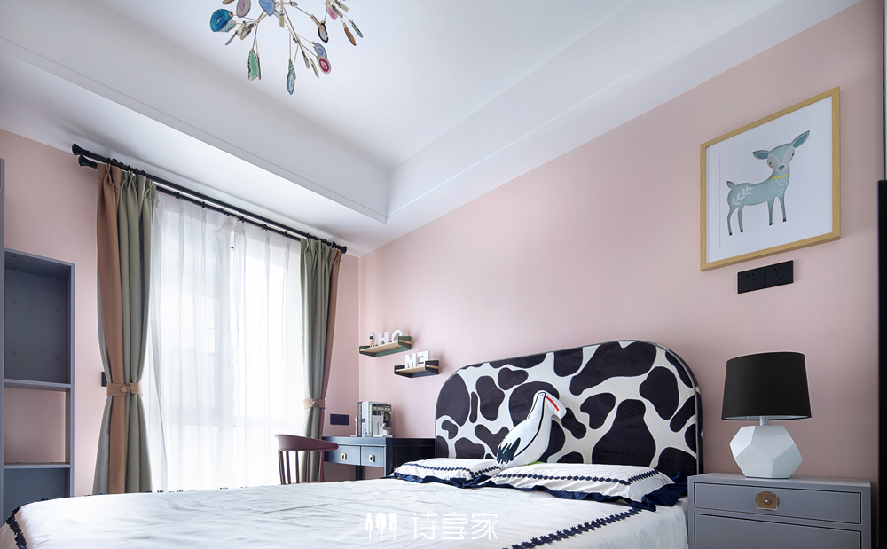 卧室窗帘3装修效果图首发｜一套房子7种不同配色方案现代简约卧室设计图片赏析
