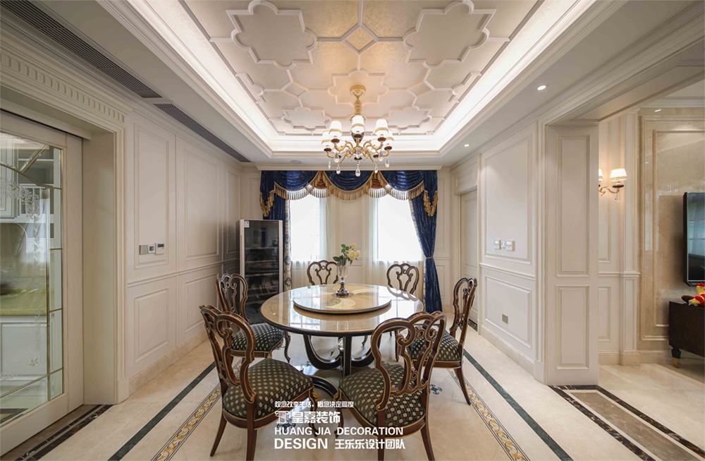 客厅窗帘2装修效果图温馨670平欧式别墅餐厅装修效其他客厅设计图片赏析