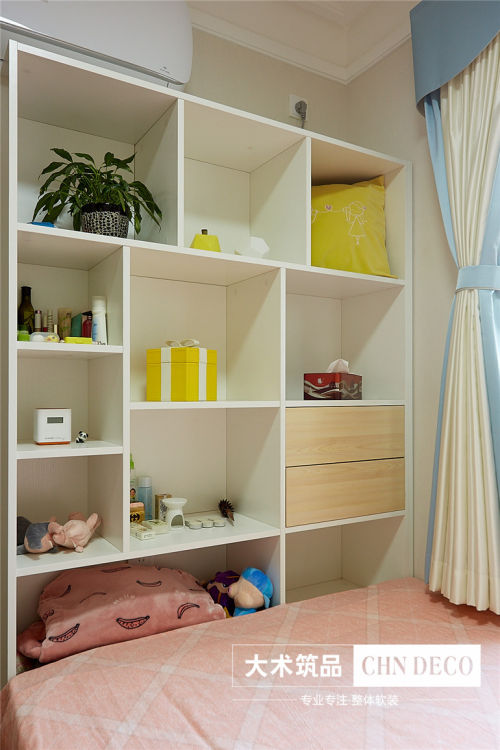 卧室木地板1装修效果图小空间的大魅力实用兼具美观