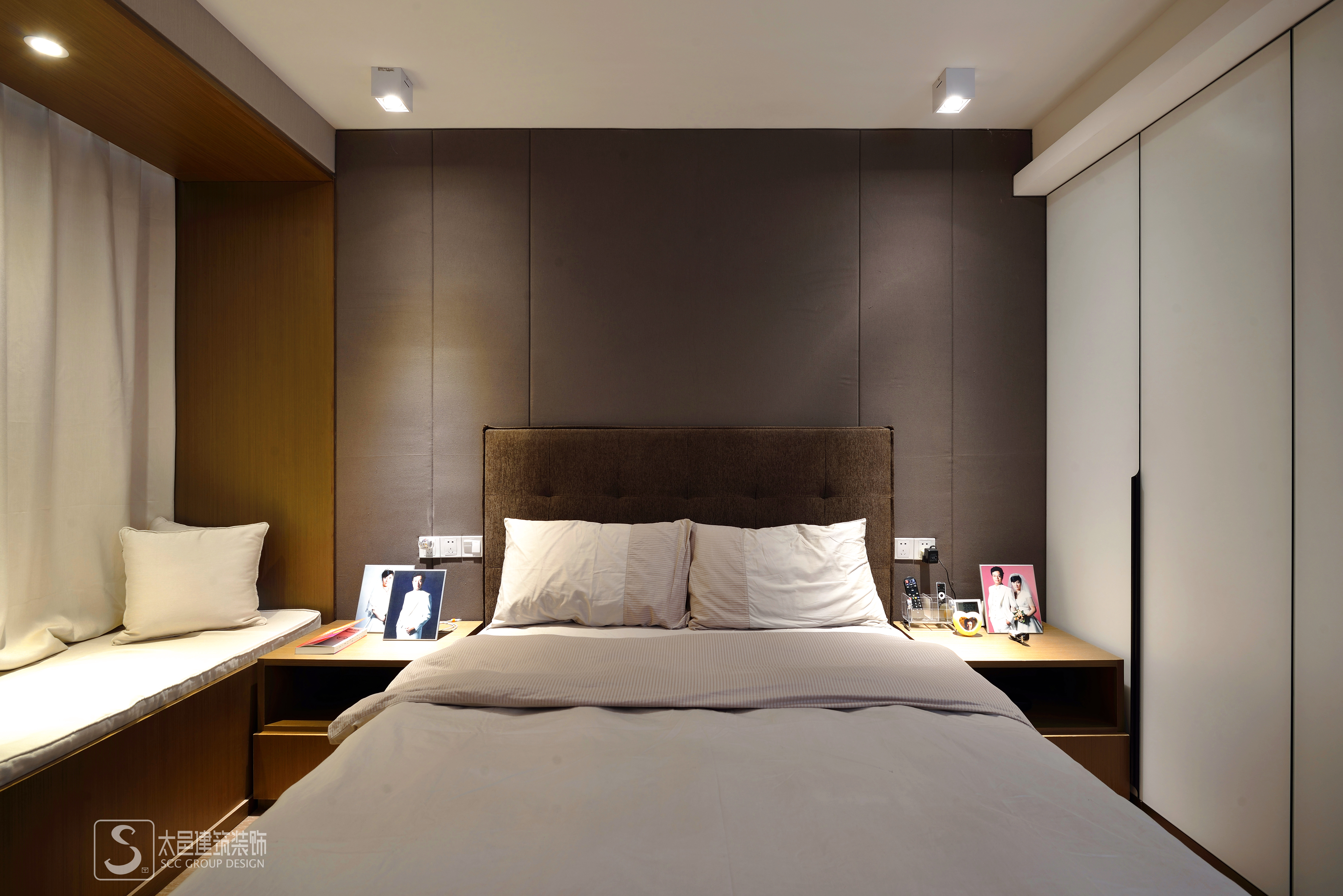 卧室床2装修效果图简洁76平现代三居卧室装饰图片现代简约卧室设计图片赏析