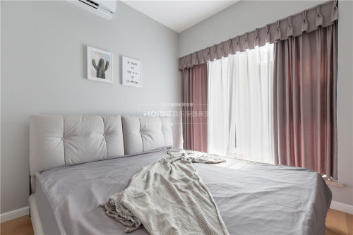 卧室窗帘装修效果图华丽85平北欧三居卧室实拍图