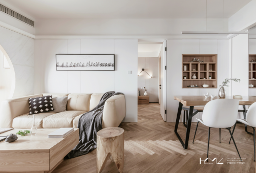 客厅木地板5装修效果图轻奢60平日式二居客厅设计案例