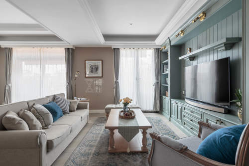 客厅窗帘装修效果图温馨63平法式二居客厅实景图片