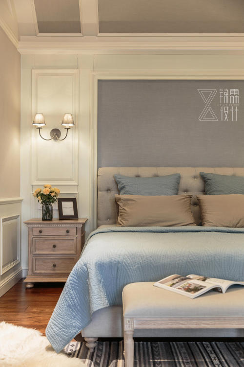 卧室窗帘装修效果图轻奢80平法式二居卧室装修案例