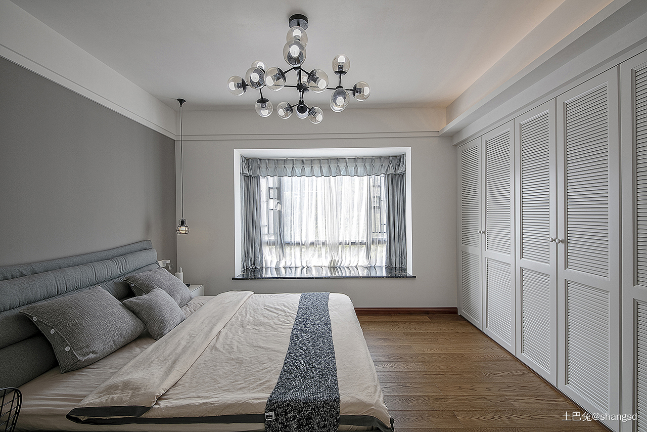 简洁291平中式别墅卧室实拍图新中式卧室设计图片赏析