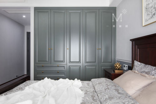 卧室衣柜3装修效果图精致124平美式四居卧室装修美