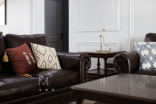 客厅沙发2装修效果图轻奢141平美式四居效果图片大