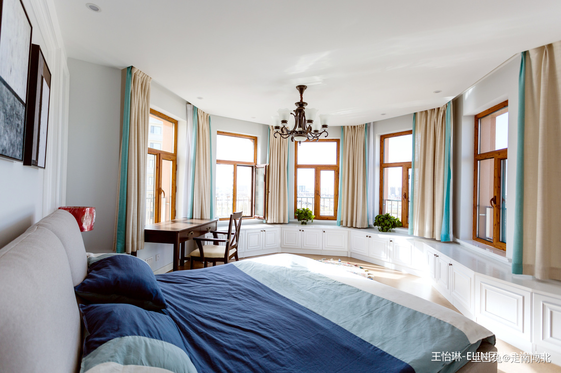 华丽113平美式四居卧室装饰图美式卧室设计图片赏析
