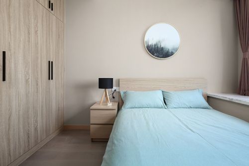 卧室床头柜装修效果图简雅北欧三居主卧设计
