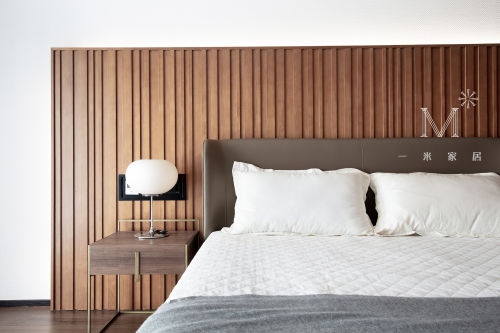 卧室床头柜2装修效果图精致79平现代三居装潢图