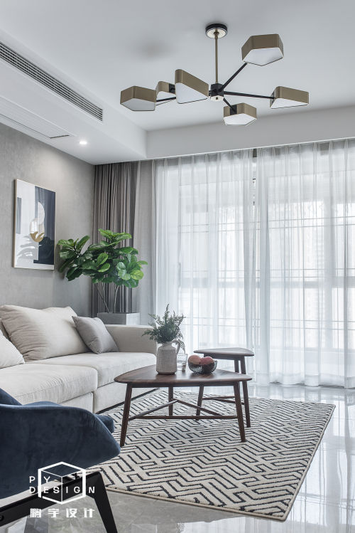 客厅窗帘装修效果图温馨107平北欧三居客厅案例图