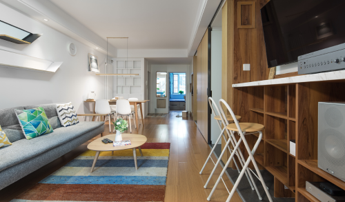 客厅木地板装修效果图典雅39平北欧小户型餐厅设计美一居北欧风家装装修案例效果图