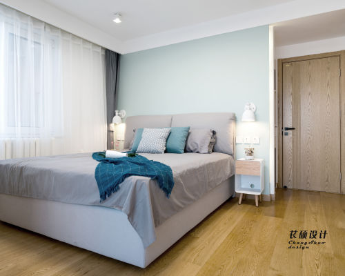 卧室窗帘装修效果图温馨61平北欧二居卧室装修案例