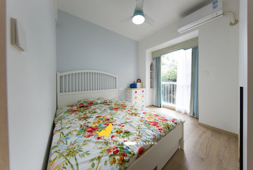 卧室木地板装修效果图典雅120平北欧三居儿童房装饰