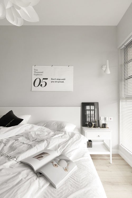 卧室床装修效果图温馨35平北欧小户型卧室装修设