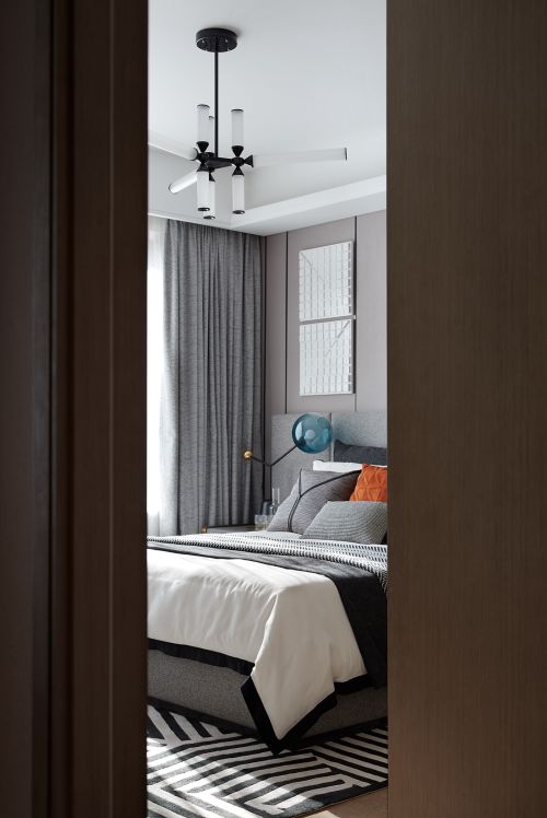 卧室床2装修效果图温馨835平现代别墅卧室装修案