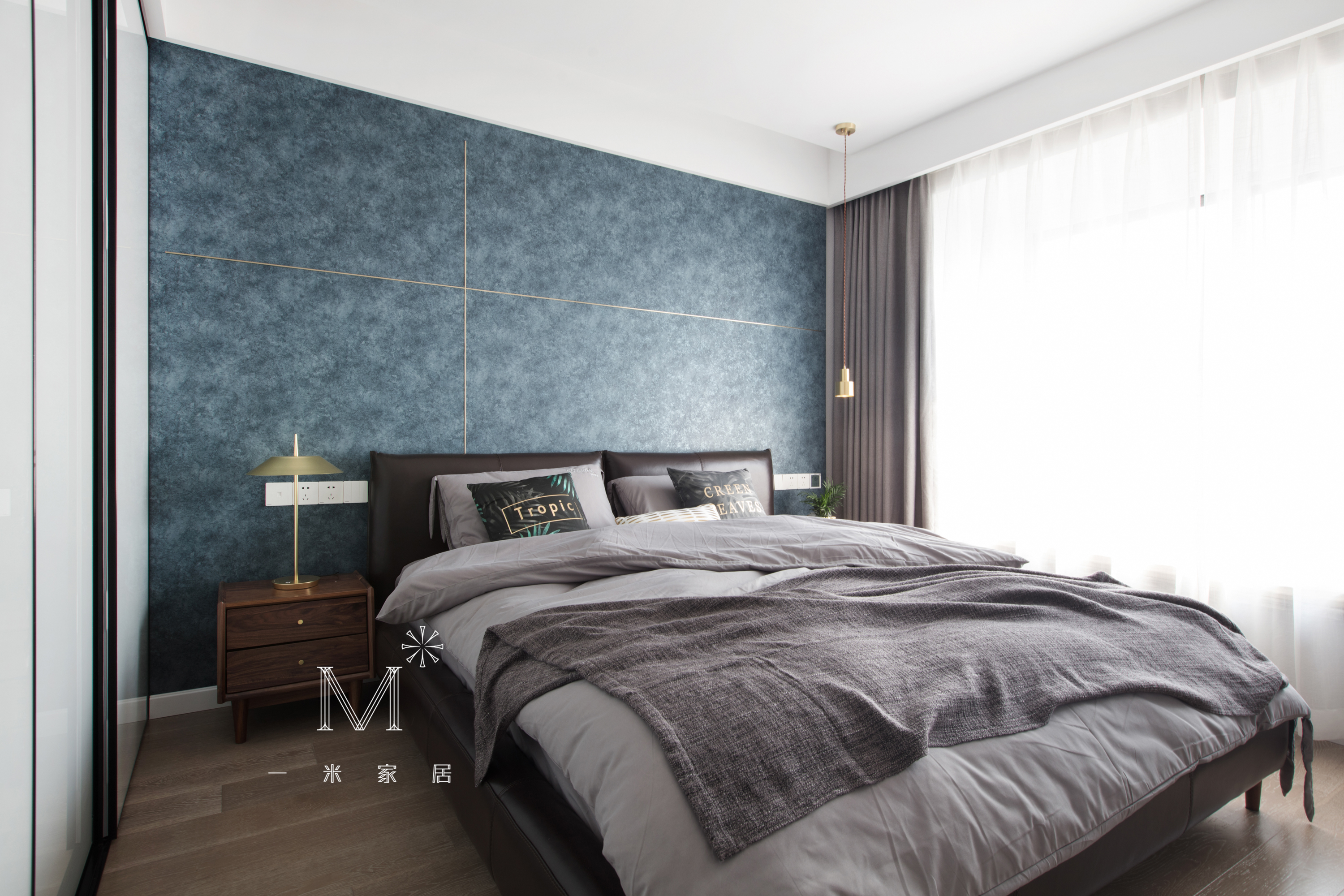 卧室床头柜5装修效果图简洁96平现代三居卧室装饰图片现代简约卧室设计图片赏析