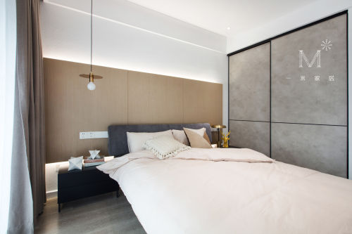卧室床头柜1装修效果图质朴104平现代三居卧室布置图