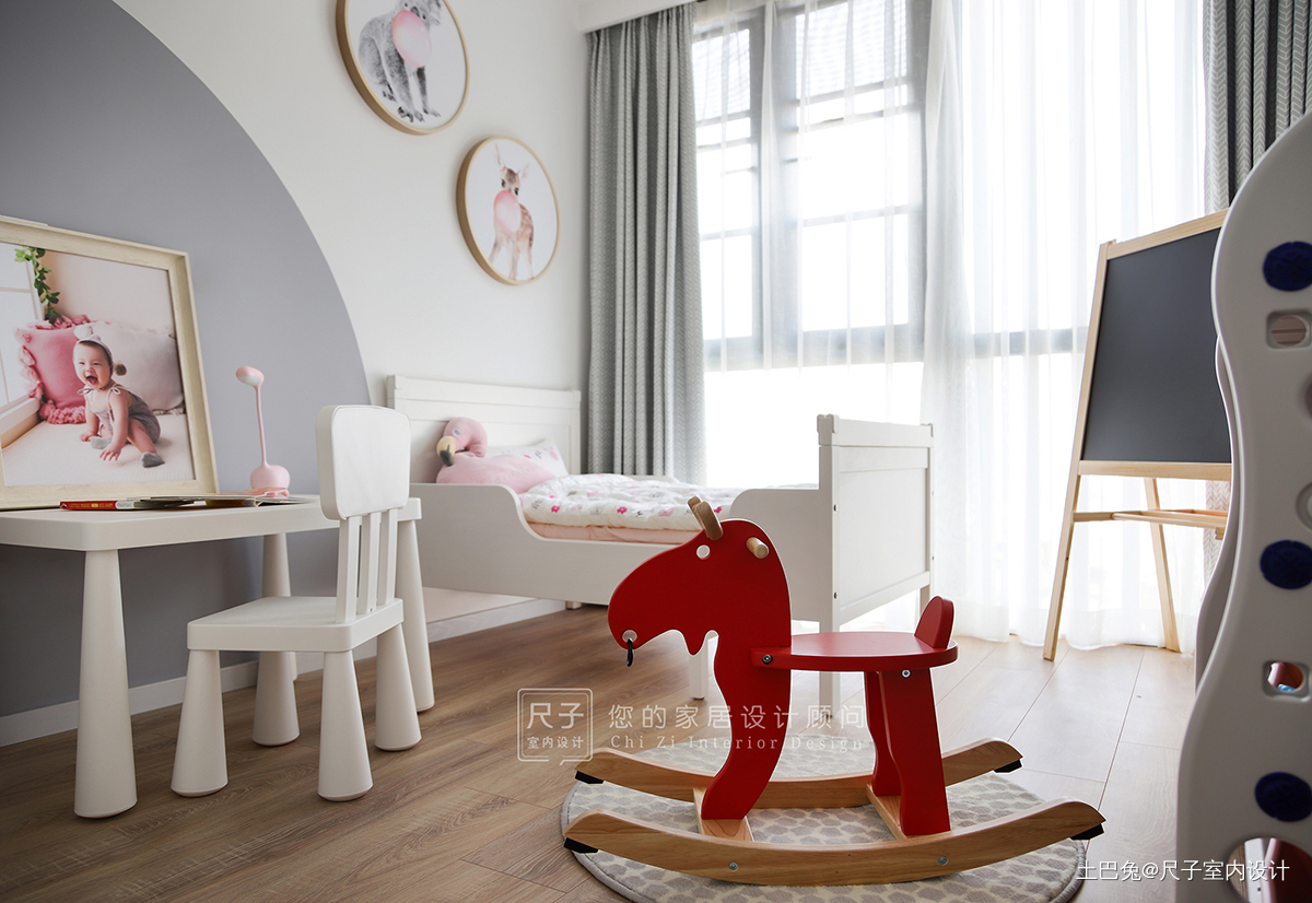 “圣诞味”的家现代儿童房图片现代简约卧室设计图片赏析