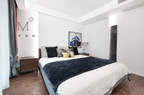 卧室床装修效果图华丽80平中式二居实拍图
