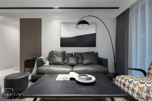客厅沙发装修效果图简单现代客厅落地灯设计图片