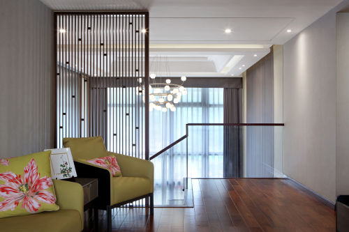 功能区木地板装修效果图华丽60平现代复式休闲区设计图