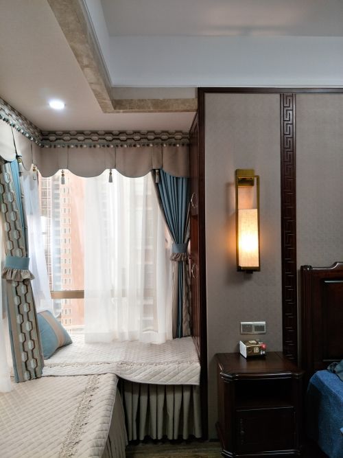 卧室窗帘2装修效果图简洁125平中式三居卧室设计图