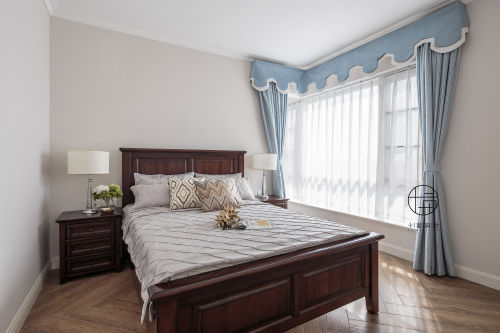 卧室窗帘3装修效果图质朴156平美式四居卧室实景图