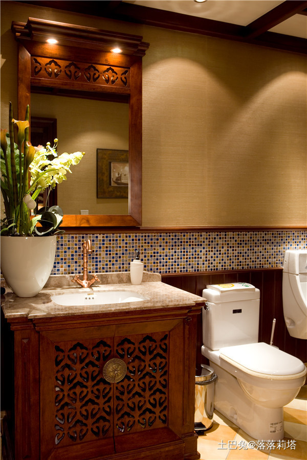 温馨318平欧式别墅卫生间装饰图片其他卫生间设计图片赏析