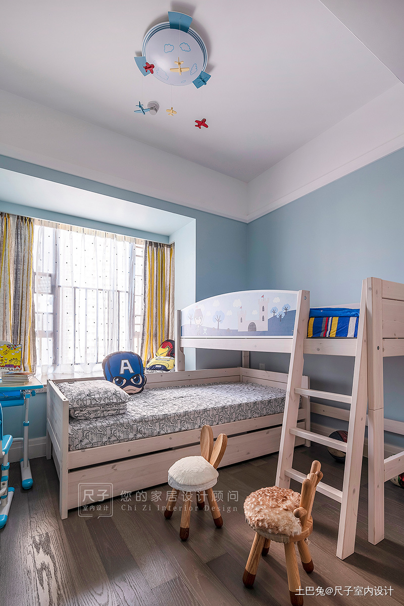 柔和系现代儿童房设计图现代简约卧室设计图片赏析