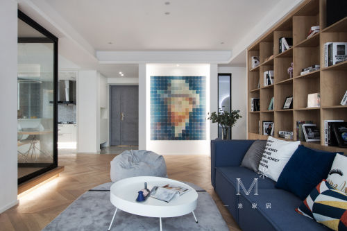 客厅木地板装修效果图130㎡现代北欧客厅设计图