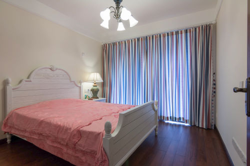 卧室窗帘装修效果图典雅122平美式四居卧室效果图