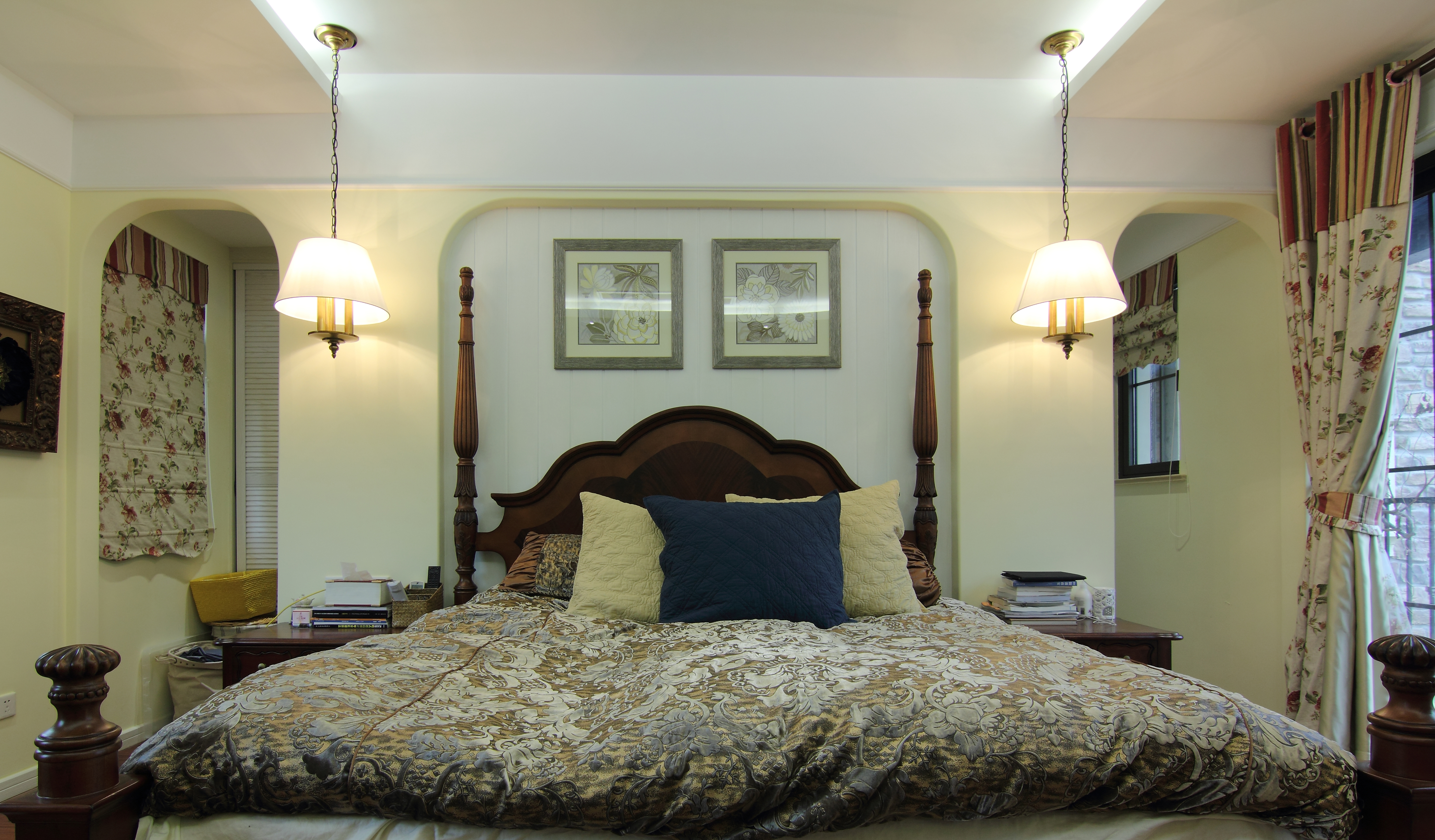 卧室床装修效果图优雅865平美式别墅卧室装修装美式卧室设计图片赏析