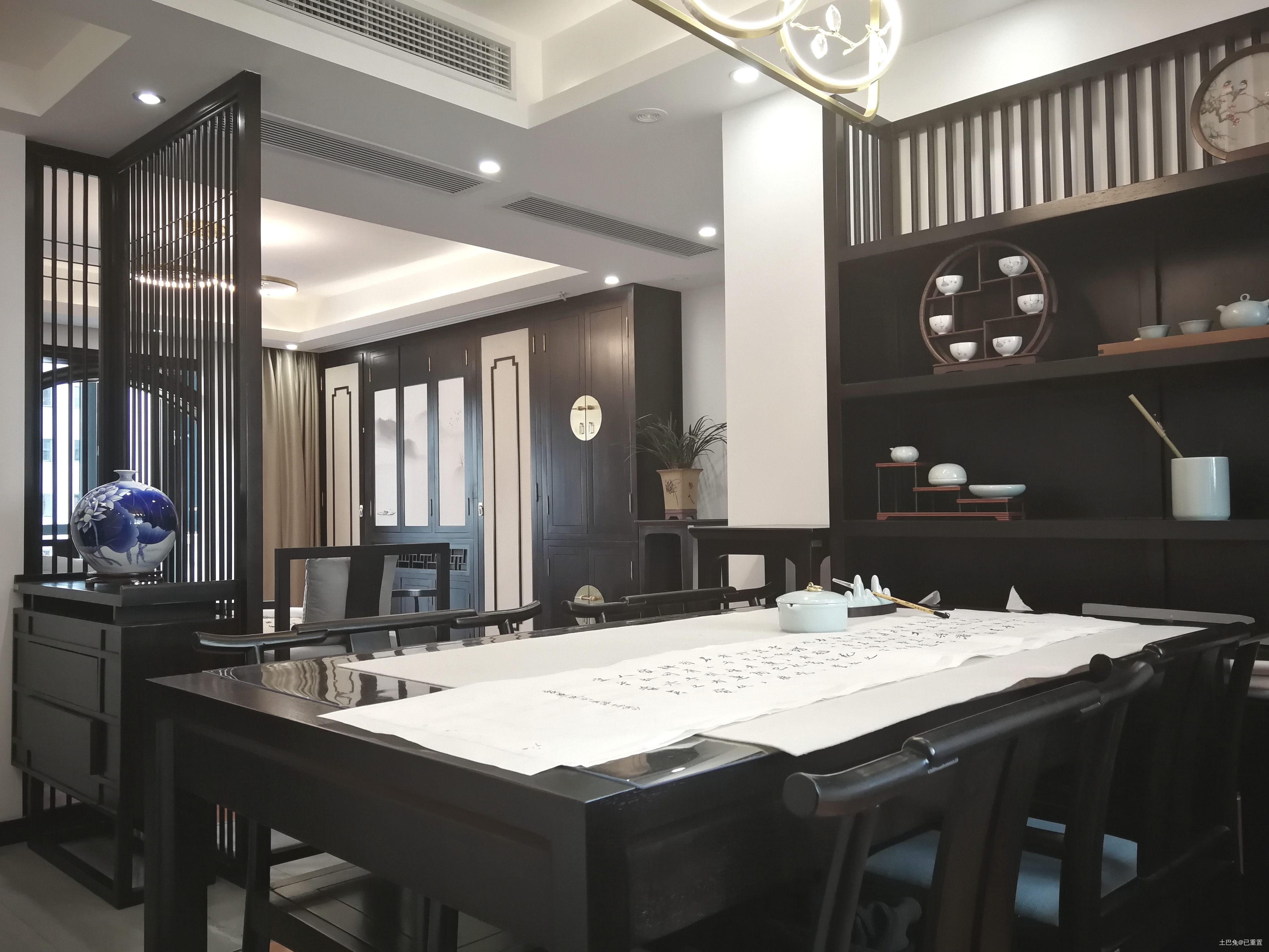 轻奢115平中式三居餐厅装修图新中式餐厅设计图片赏析