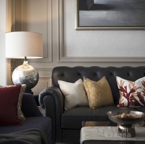 客厅沙发装修效果图温馨977平美式别墅客厅美图