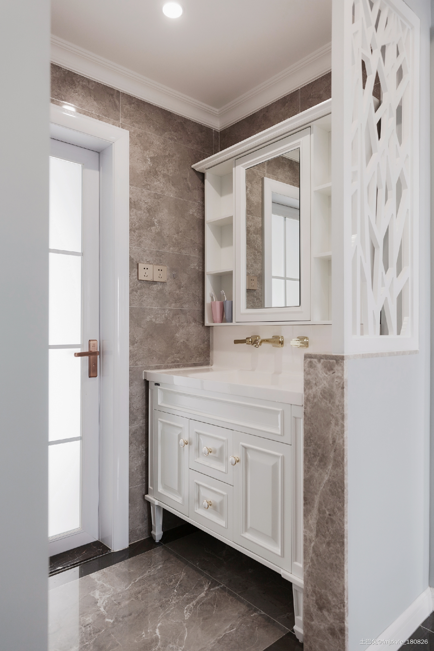 半糖暖居美式风卫浴洗手台设计美式卫生间设计图片赏析