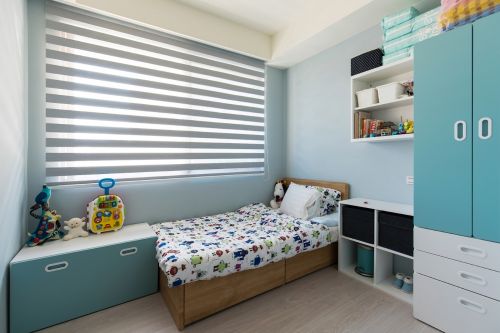 卧室榻榻米2装修效果图简单现代风儿童房实景图