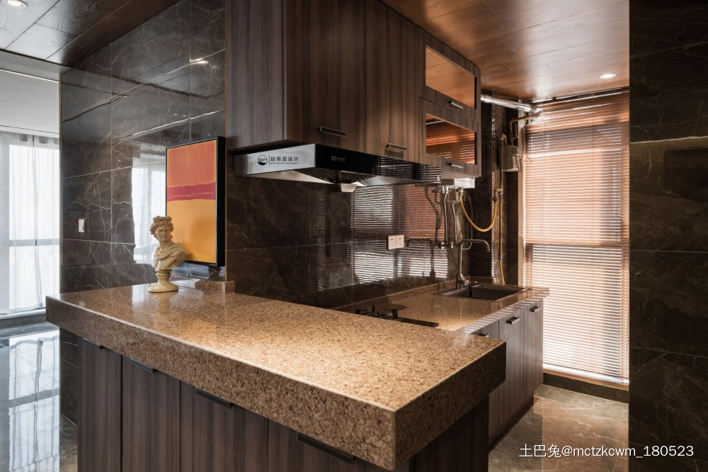 《58层的家》小户型现代厨房设计现代简约厨房设计图片赏析