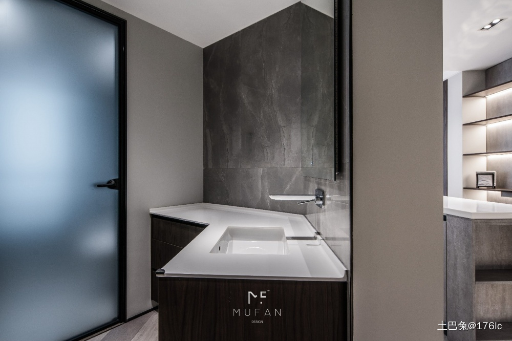 MODERN简约风卫浴洗手台设计现代简约卫生间设计图片赏析