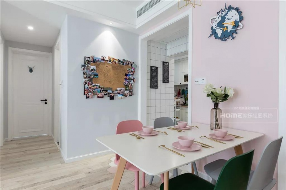 厨房木地板2装修效果图粉色系北欧风餐厅设计图北欧风餐厅设计图片赏析