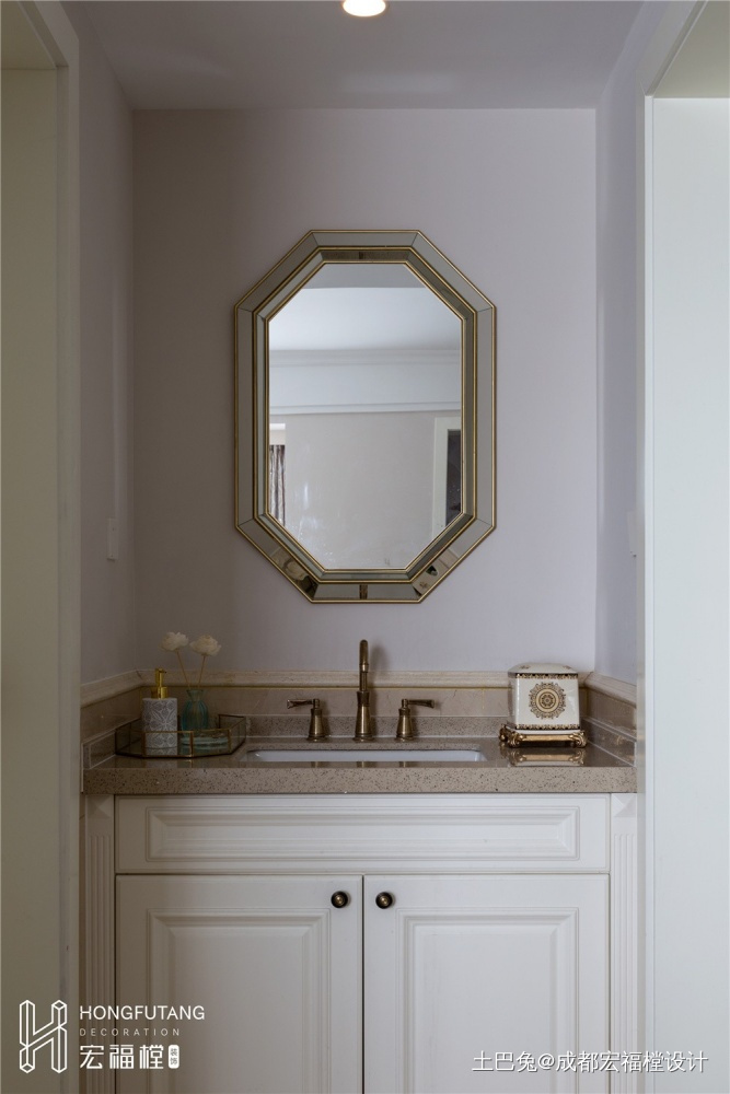 柔软美式卫浴洗手台设计美式卫生间设计图片赏析