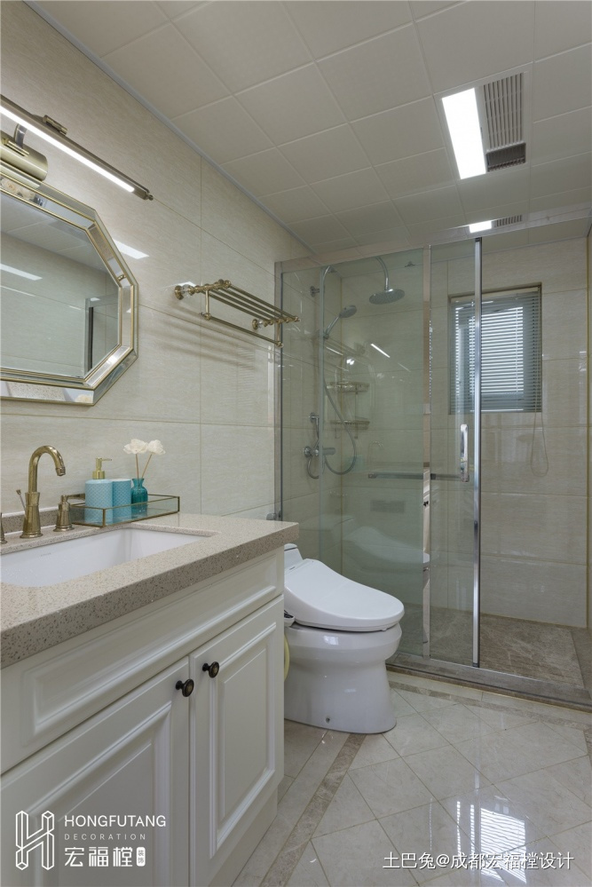 柔软美式卫浴实景图片美式卫生间设计图片赏析