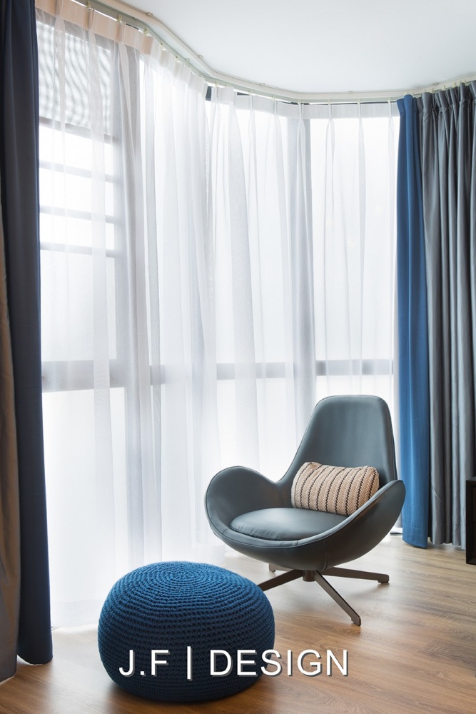 卧室窗帘装修效果图舒适现代风卧室阳台设计现代简约卧室设计图片赏析