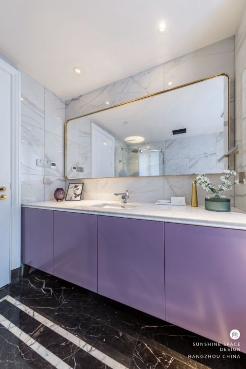 紫色卫生间洗漱台装修效果图浪漫轻奢|我想要的样子，你都有