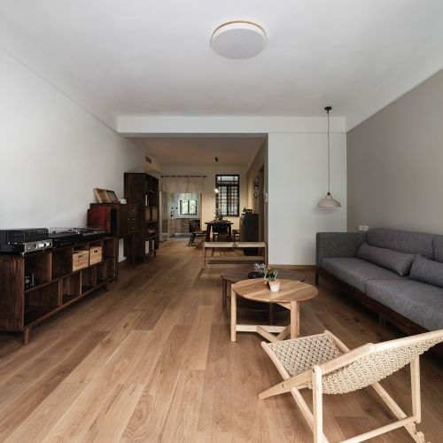 星期天的清晨客厅木地板81-100m²三居日式家装装修案例效果图