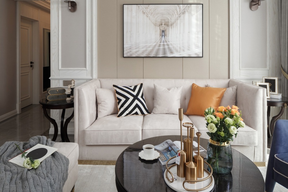 客厅沙发装修效果图法泰案例|美式轻奢，美到刚刚好美式客厅设计图片赏析